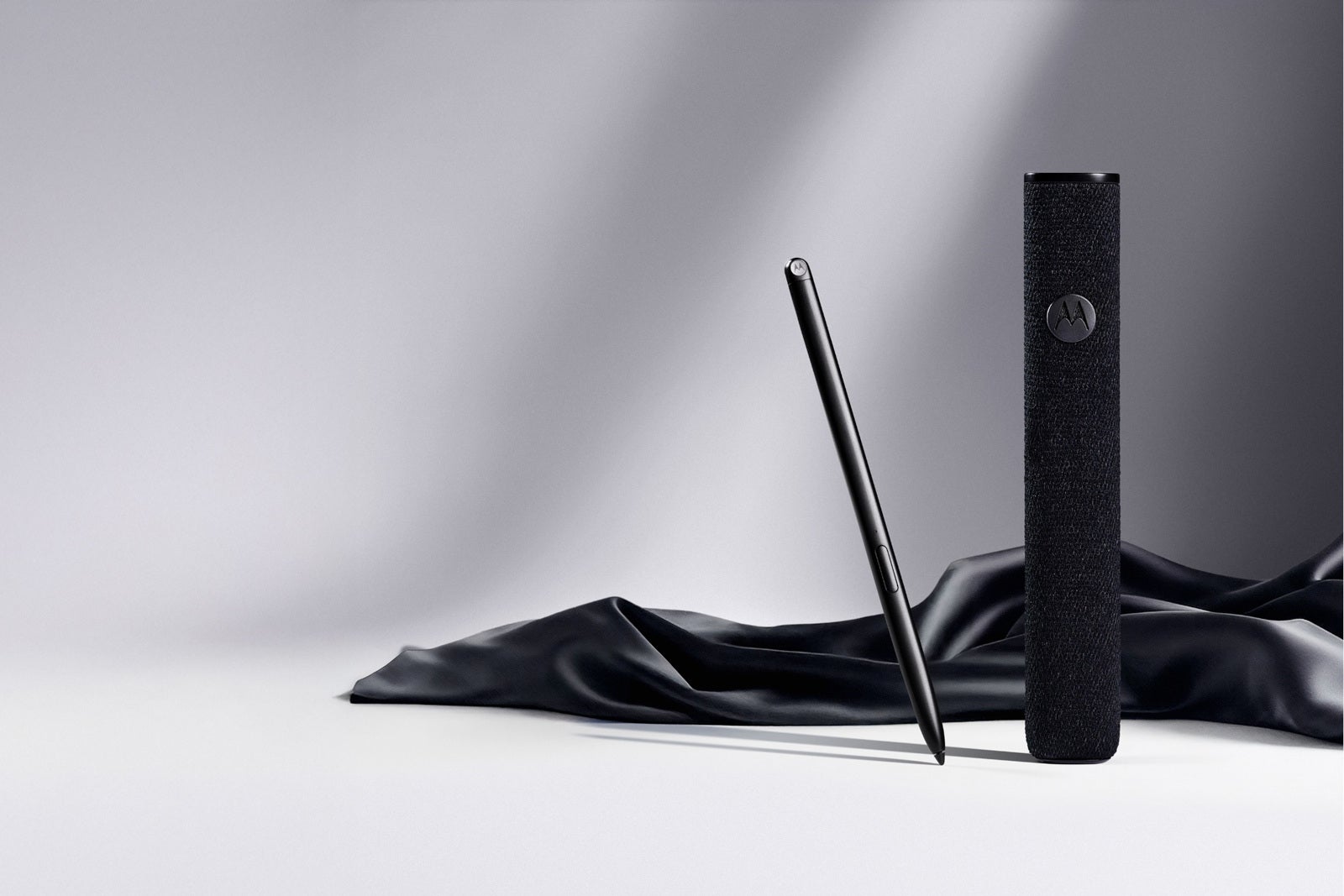 Moto Pen Ultra is a separate purchase | Image by Motorola - The Moto Razr Fold is Samsung&rsquo;s wakeup call