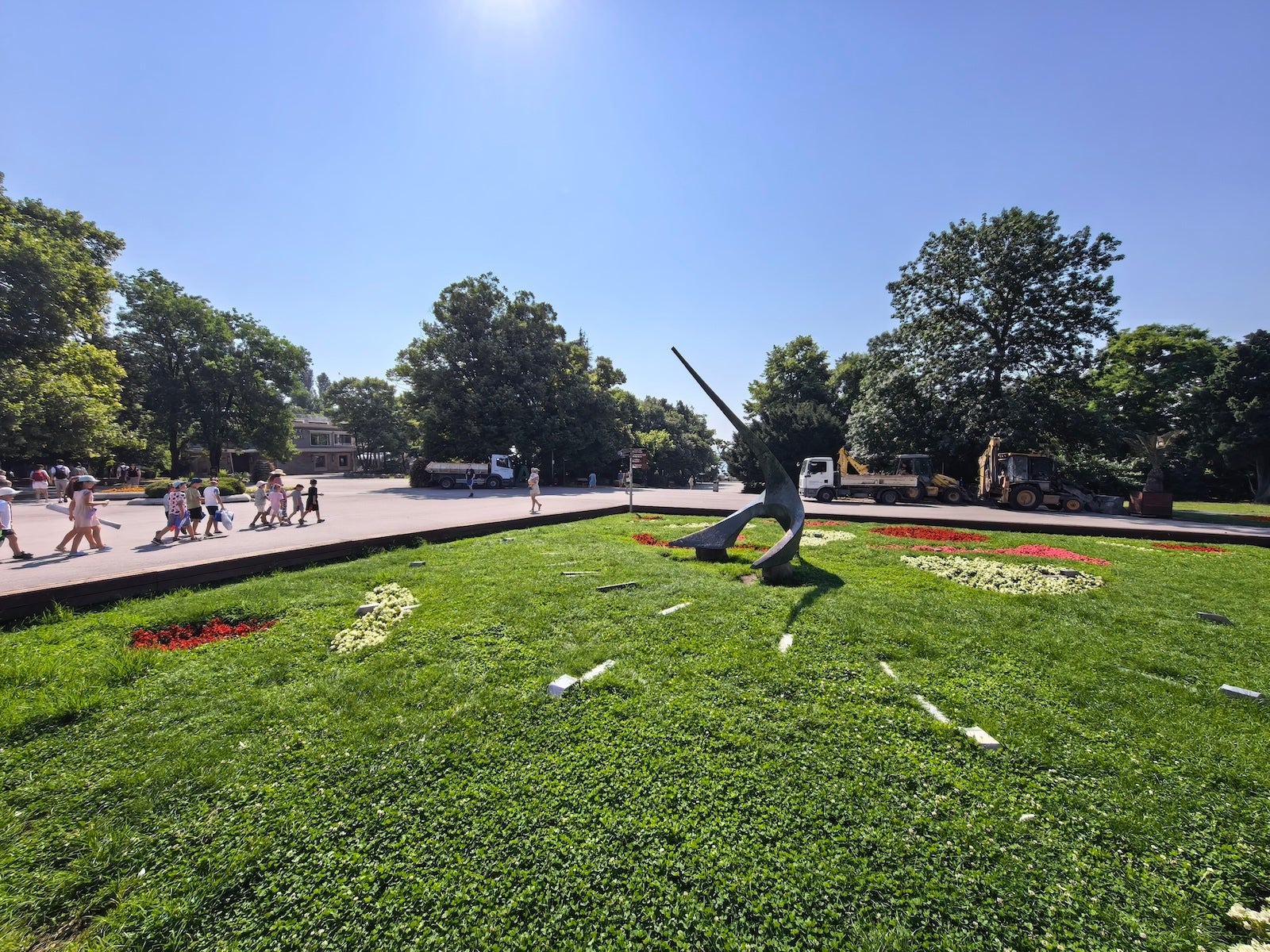 Huawei - | - Huawei Pura 90s Pro Max vs Samsung Galaxy S26 Ultra: Sample Photos Comparison