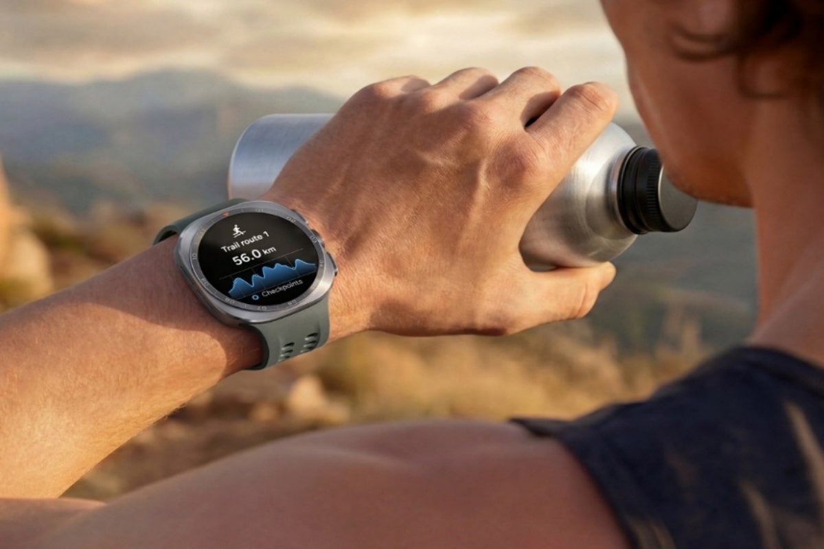 Samsung Galaxy Watch Ultra 2 image highlighting the Trail Run feature