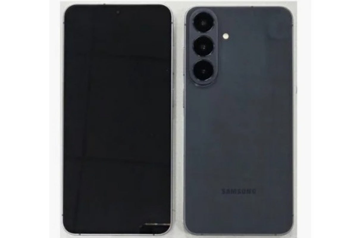 Samsung Galaxy S26 FE front and back