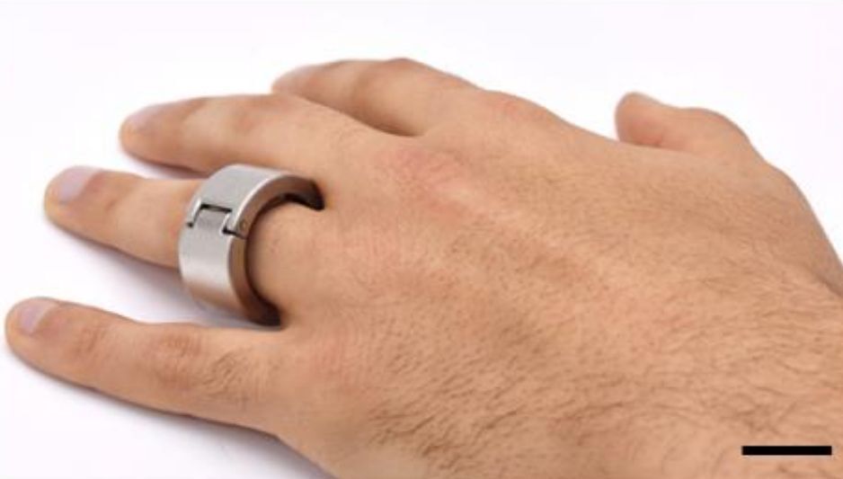 At the moment, this sweat-sensing ring looks more like a torture device. | Image by Nature - Move aside, Galaxy Ring! This new smart ring can measure blood glucose from your sweat!