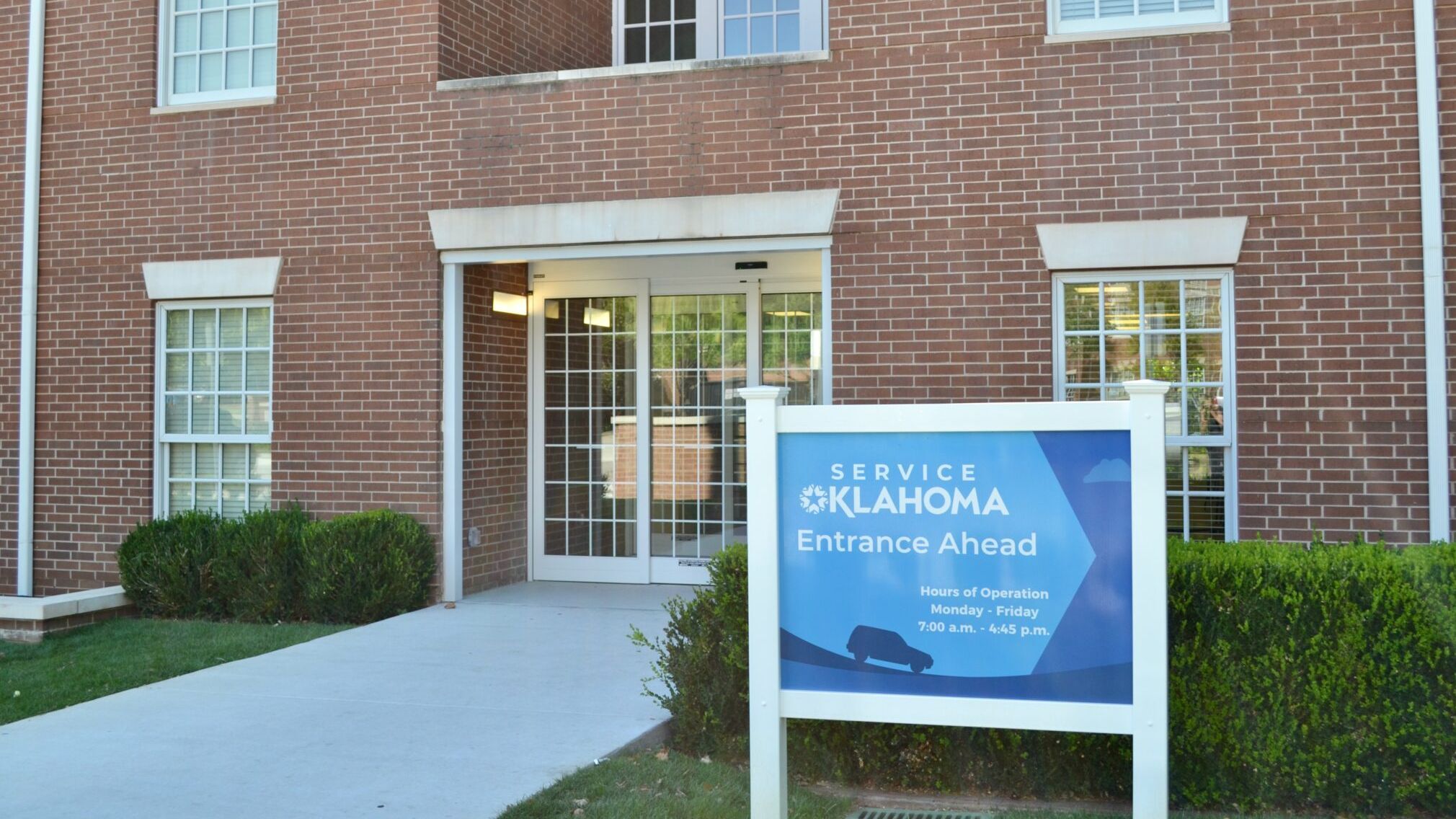These digital copies of your ID papers are not meant to replace them, officials say. | Image by Oklahoma Voice - Your iPhone will soon have a room for a driver's license, as long as you live in Oklahoma and these other five states