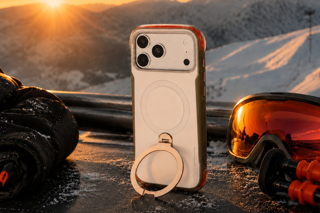 Kickstand ring - the star of the show | Image by TORRAS - The new TORRAS Q3 Air Pro: dual airbag protection for the iPhone 17 Pro!