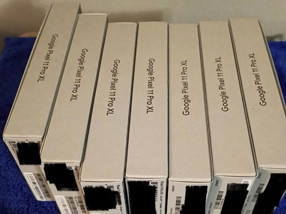 Google Pixel 11 Pro XL boxes on the Turkish black market
