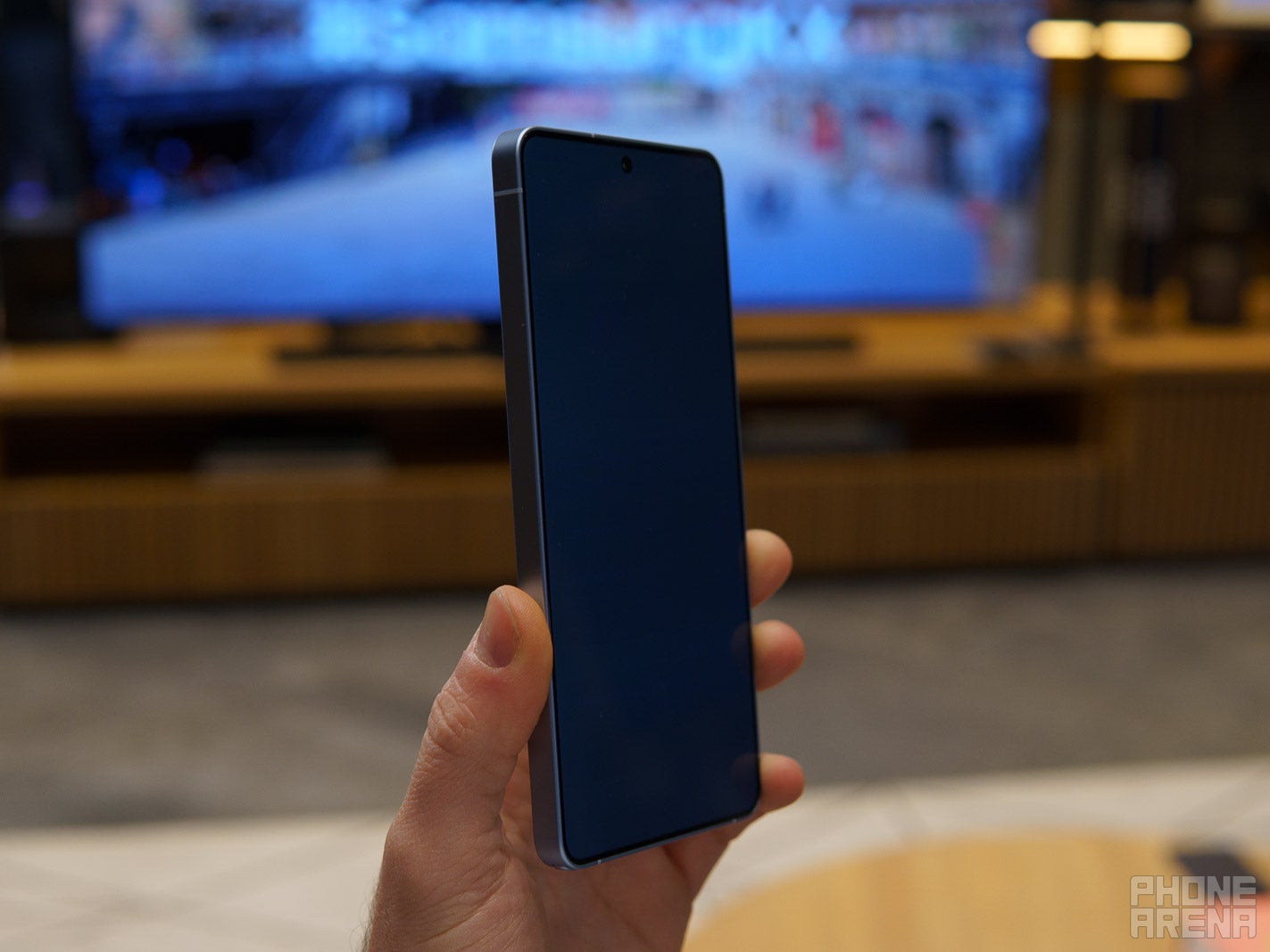Samsung Galaxy S26 Ultra Privacy Display in action