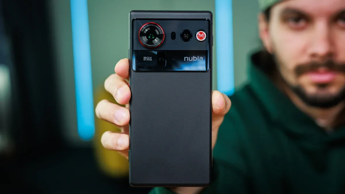 The Nubia Z80 Ultra is one of the best phones when it comes to battery life. | Image by PhoneArena - Now's your chance to grab a Nubia Z70 Ultra with a hefty $160 discount