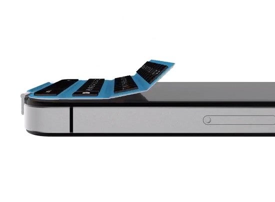 The SmartKeyboard will be the thinnest physical QWERTY accessory for the Apple iPhone  - SmartKeyboard gives Apple iPhone users a thin, physical QWERTY keyboard