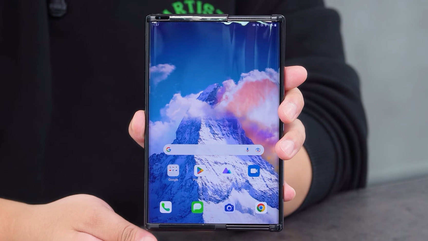 The canceled LG rollable phone. | Image by Android Authority - The Galaxy Z Fold 9 might be the first to solve the worst visual flaw on foldable phones