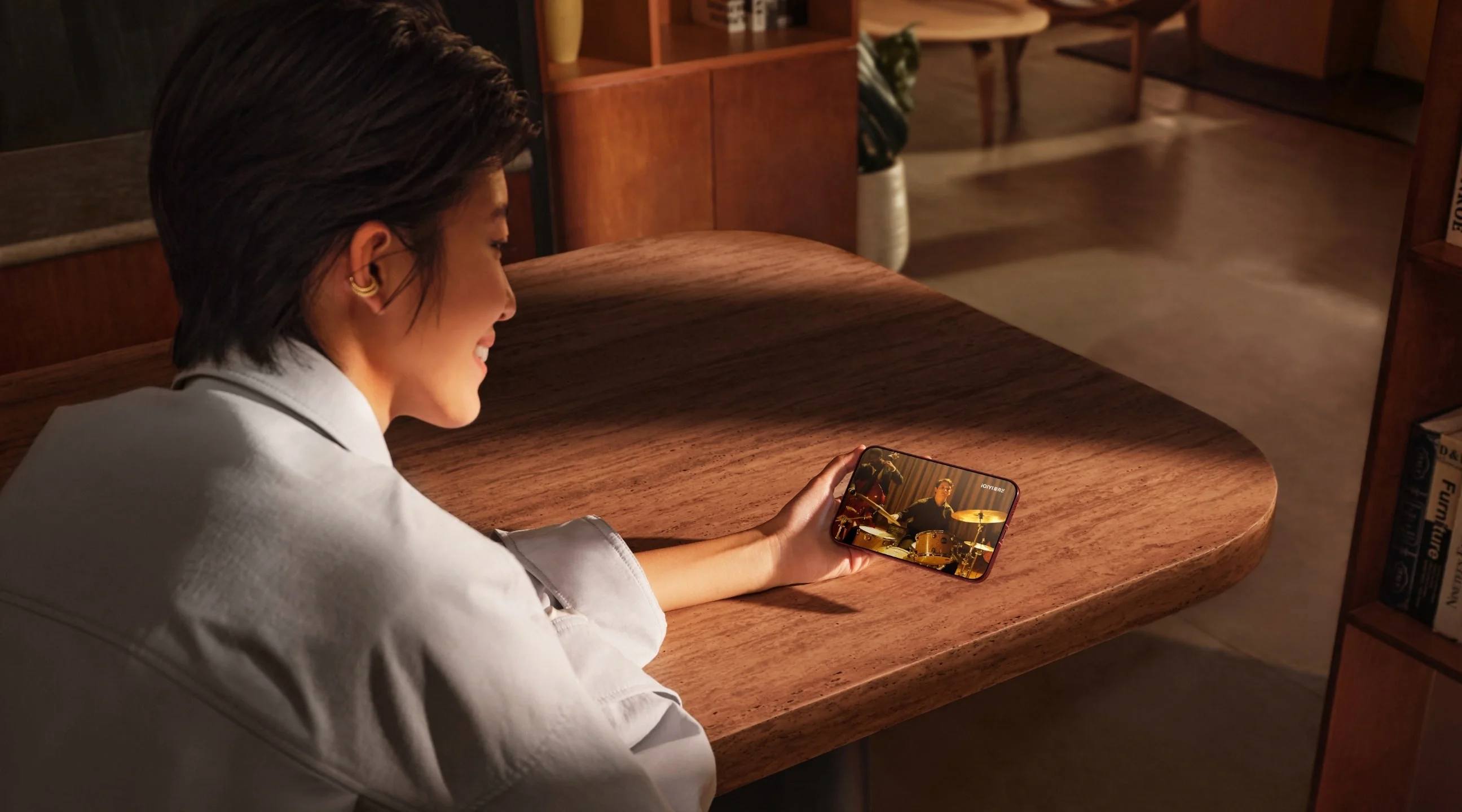 Huawei says this form-factor is better for watching video. | Image by Huawei - Apple&rsquo;s archenemy just announced one of the most intriguing smartphones this year