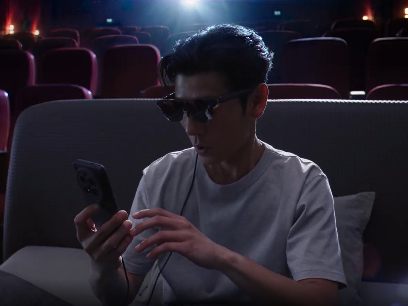 RayNeo GT Max smart glasses