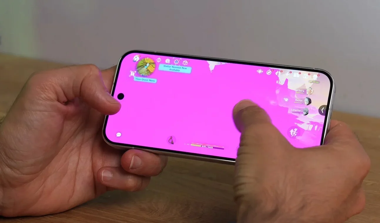 It's a major problem. | Image by Tech Spurt - Nobody knows when this outrageous Pixel 11 bug will be fixed
