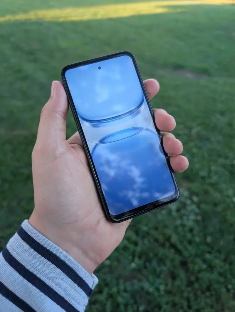 Enough Phone dummy units.