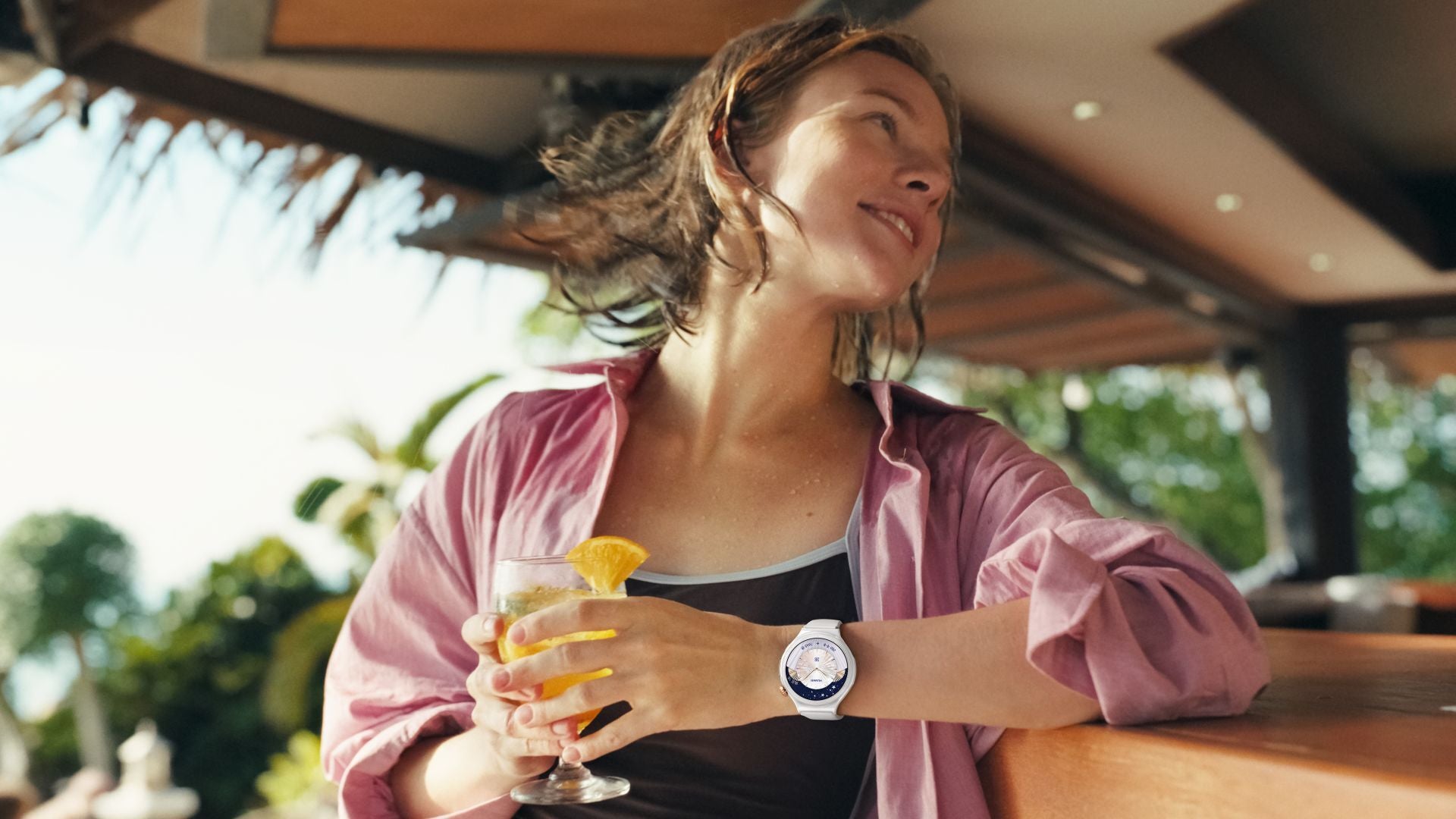 The Huawei Watch 6 series can connect to two phones simultaneously and also supports eSIM. | Image by Huawei - Huawei takes on the Apple Watch and Galaxy Watch with the premium Huawei Watch 6 Series
