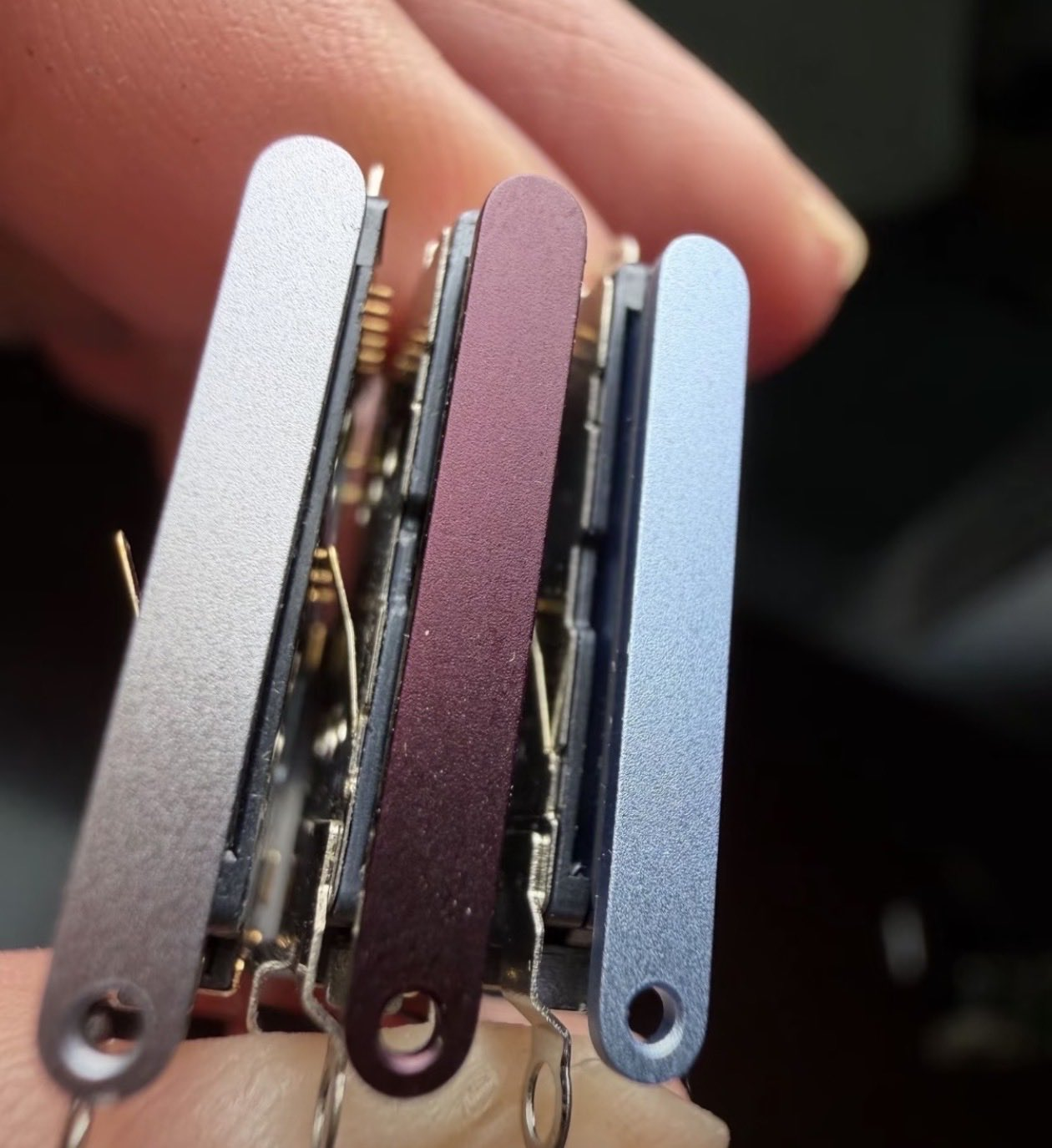 Leaked iPhone 18 Pro SIM trays new colors