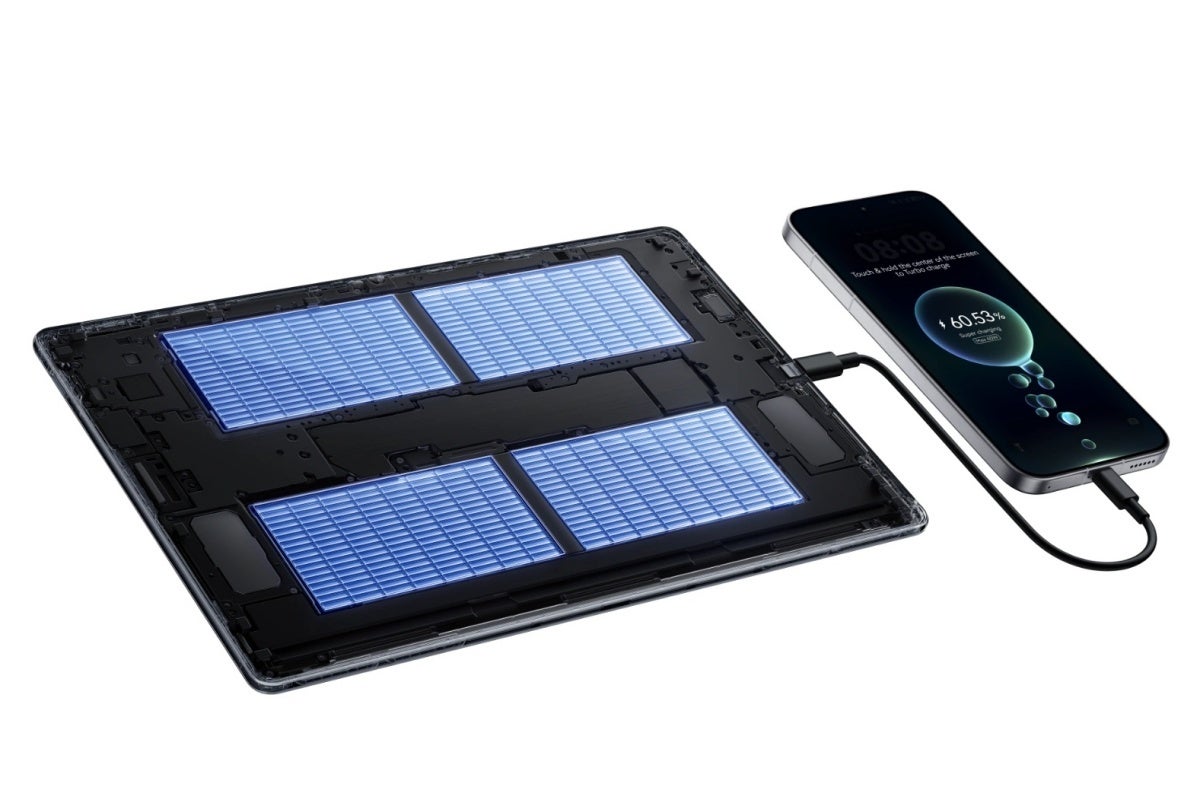 Promotional Huawei MatePad Pro 12 image highlighting reverse charging