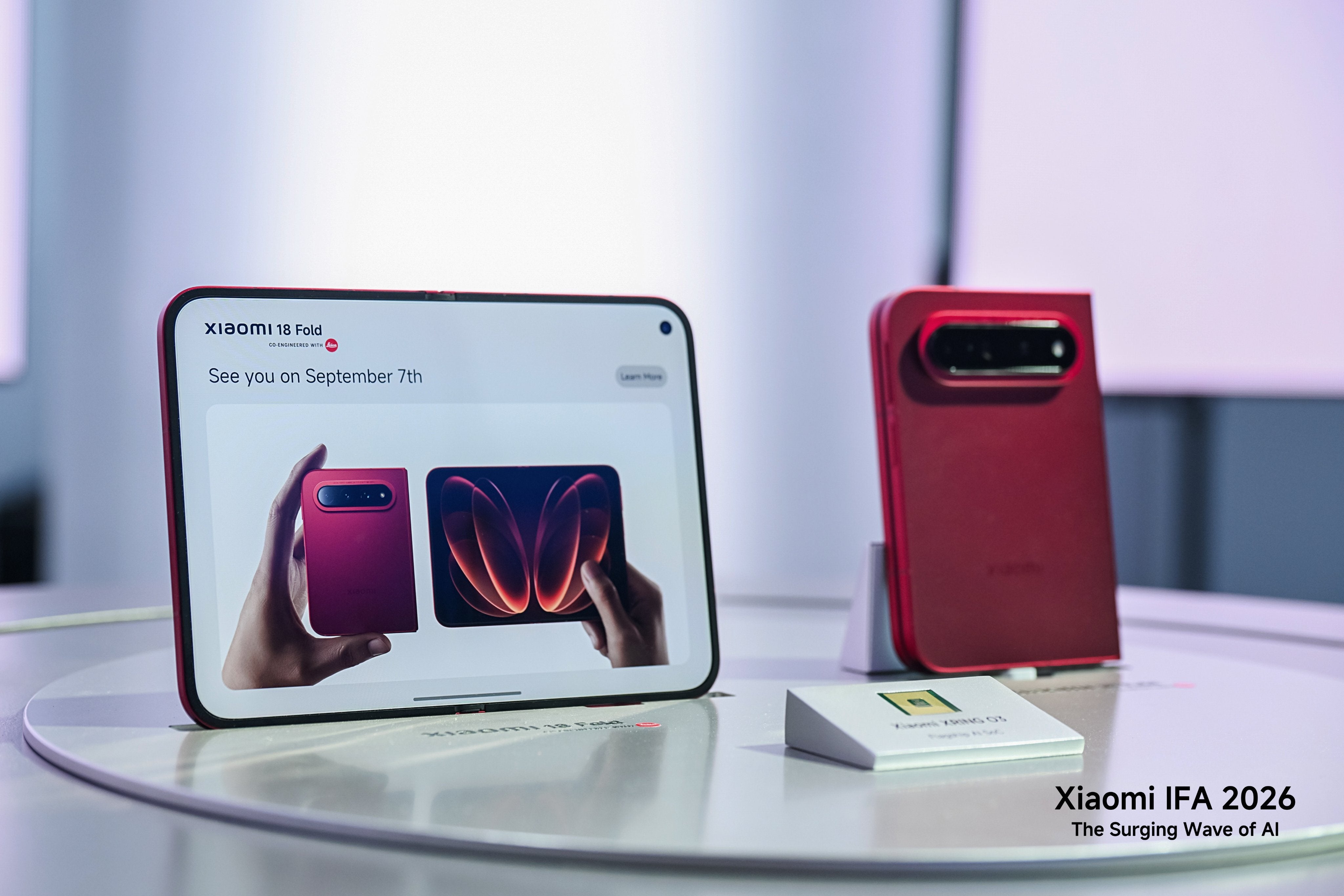 Xiaomi 18 Fold