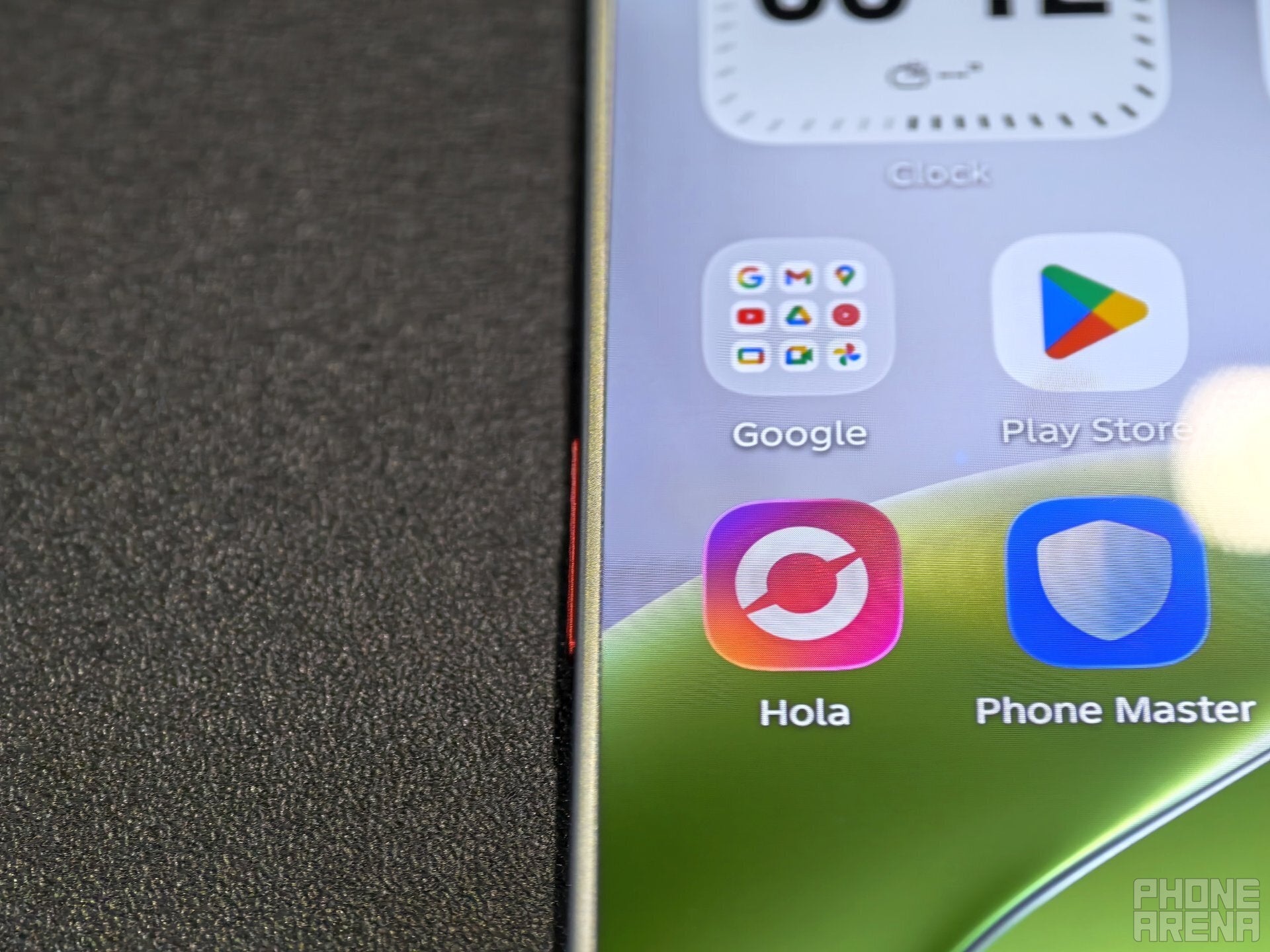 Ah, fascinating... | Image by PhoneArena - I used the first zero-bezel phone and it might be the future of iPhone Pro and Galaxy Ultra