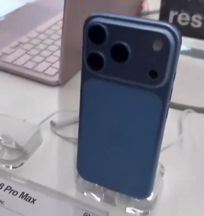 Leaked blue iPhone 18 Pro demo unit
