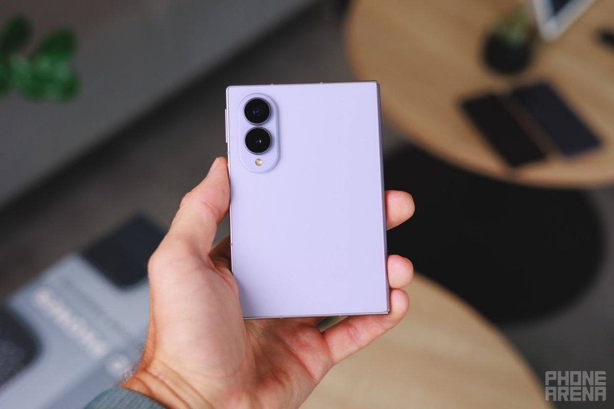 Samsung Galaxy Z Fold 8 back