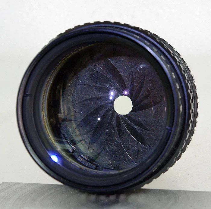 Some photo lenses have an almost-circular aperture. | Image by John Seaman on photo.net - Big camera upgrade for the iPhone 18 Pro Max? Apple's new CEO might've spilled the beans