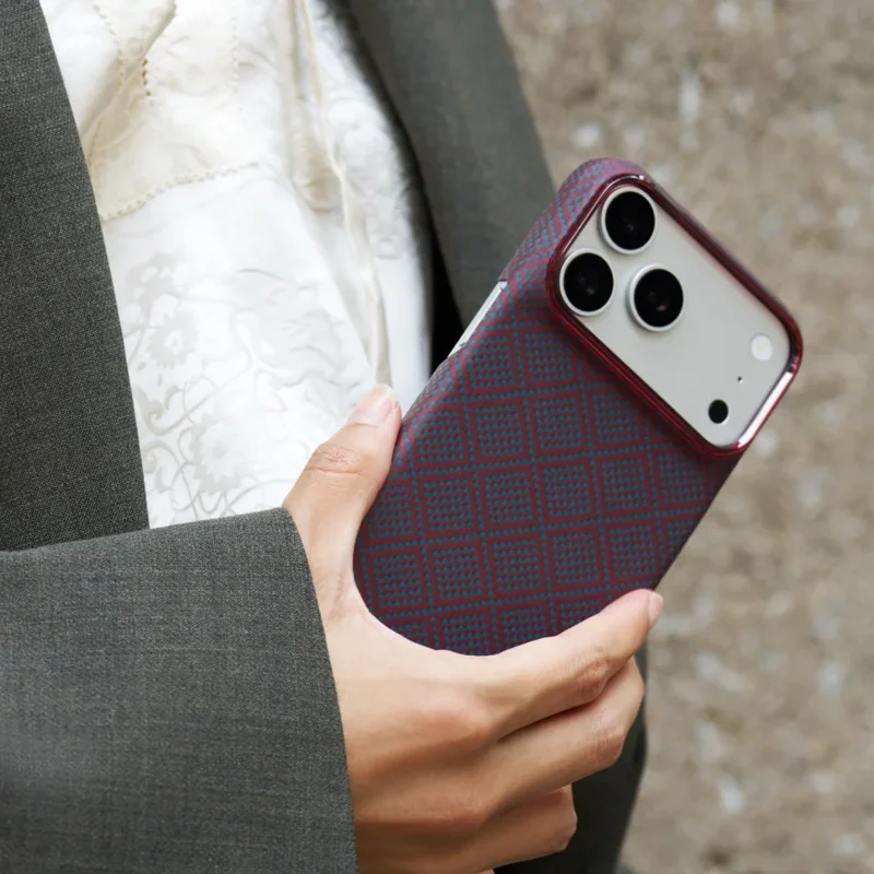 Pitaka Edge Burgundy and Edge Blue's Red Edge cases for the iPhone 18 Pro series.
