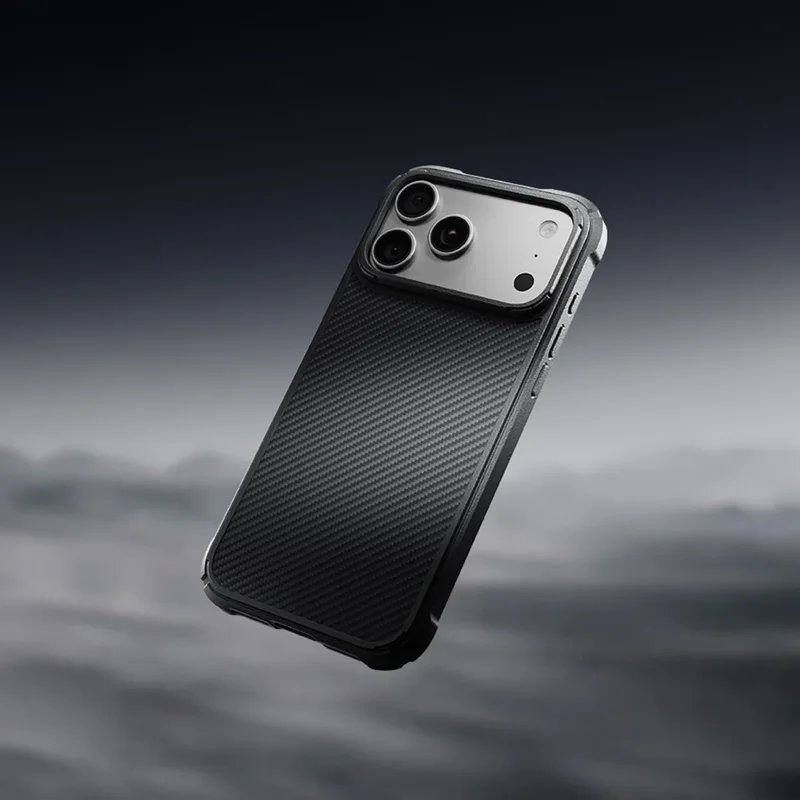 Pitaka Cairn 600D Black/Grey and Cairn Midnight cases for the iPhone 18 Pro Max.