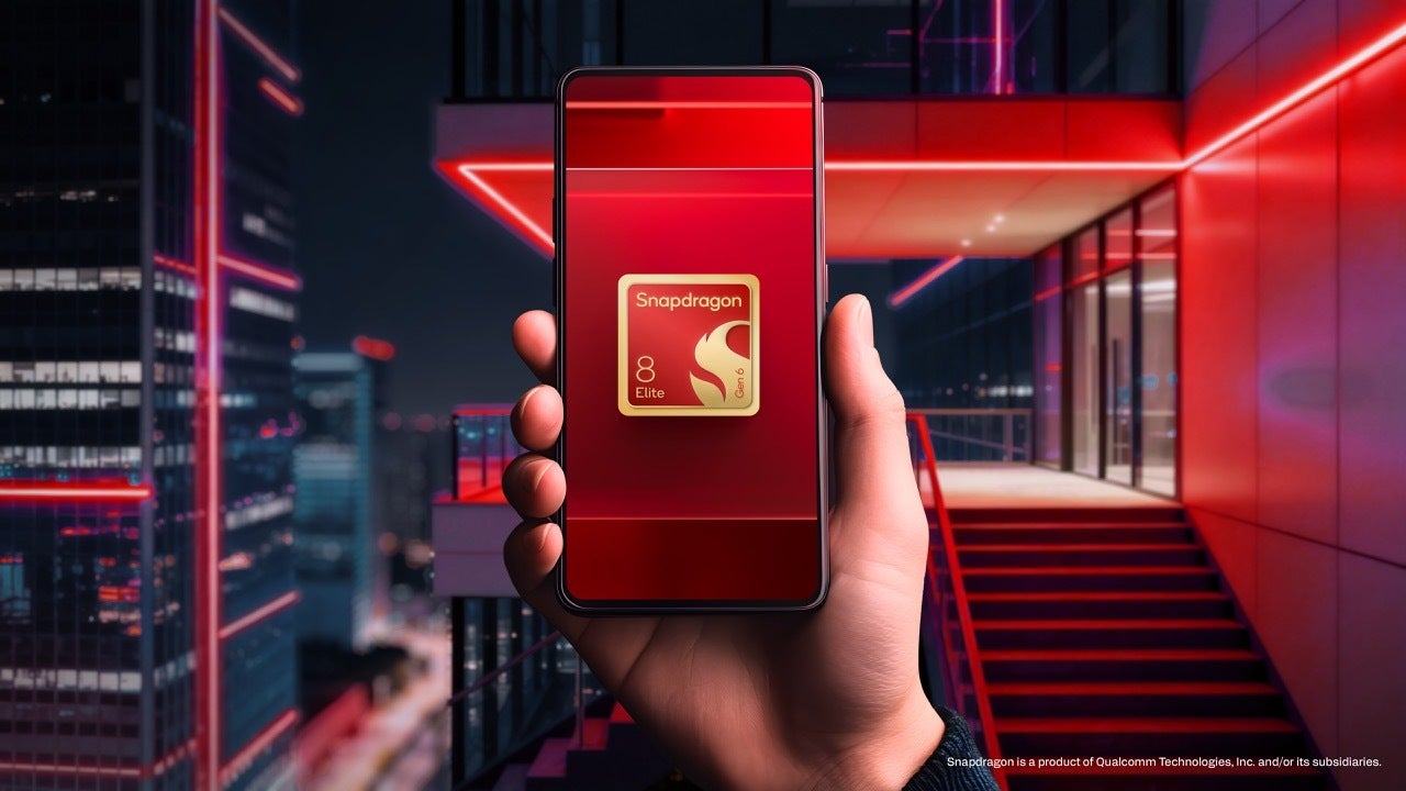 Phone displaying the Snapdragon 8 Elite Extreme Gen 6 badge