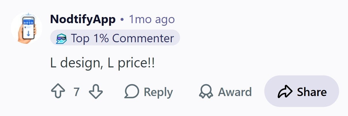 Reddit user criticizing  S27 Ultra look and price.
