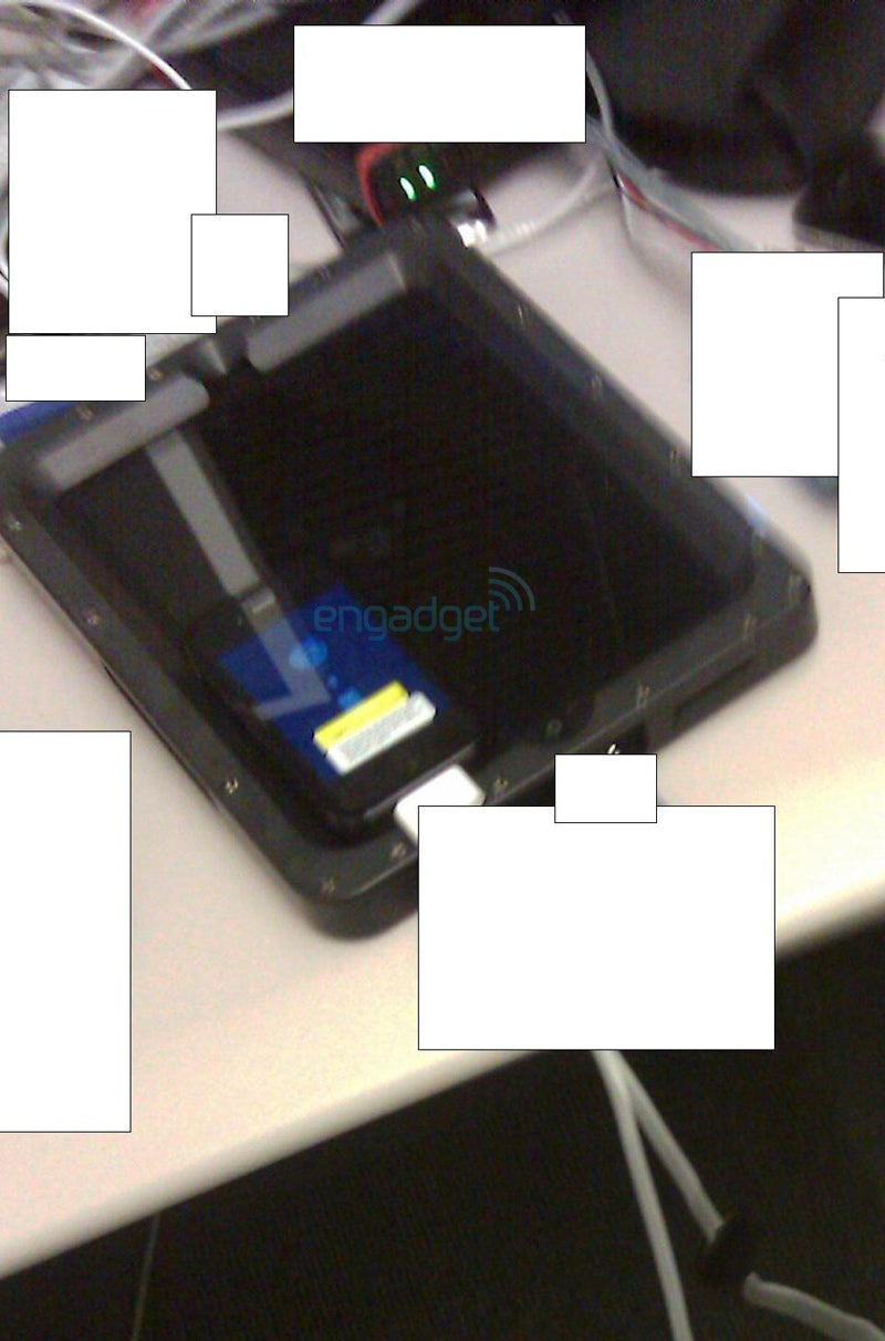 A blurry picture of a disguised Apple iPad - An Apple iPad developer spills the beans on Apple&#039;s security methods