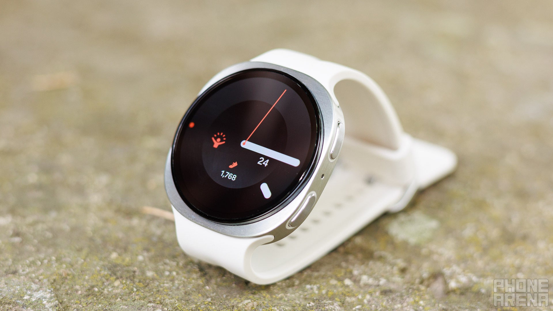 I have to admit the Watch 9 looks gorgeous. | Image by PhoneArena - Your Galaxy Watch verdict is far more divided than I expected