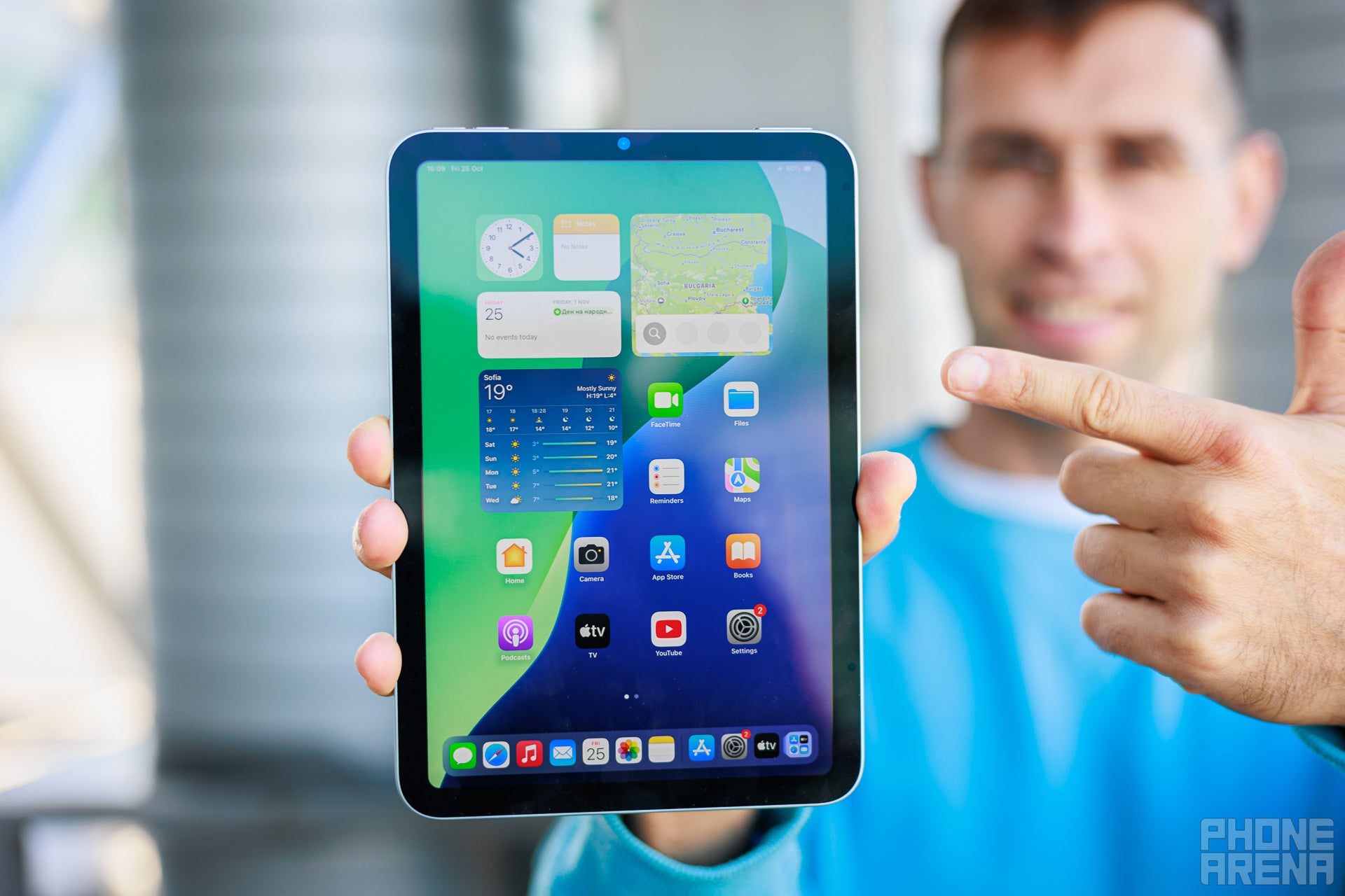 The next iPad mini will look differently from the front. | Image by PhoneArena - The OLED iPad mini may get the display everyone wants