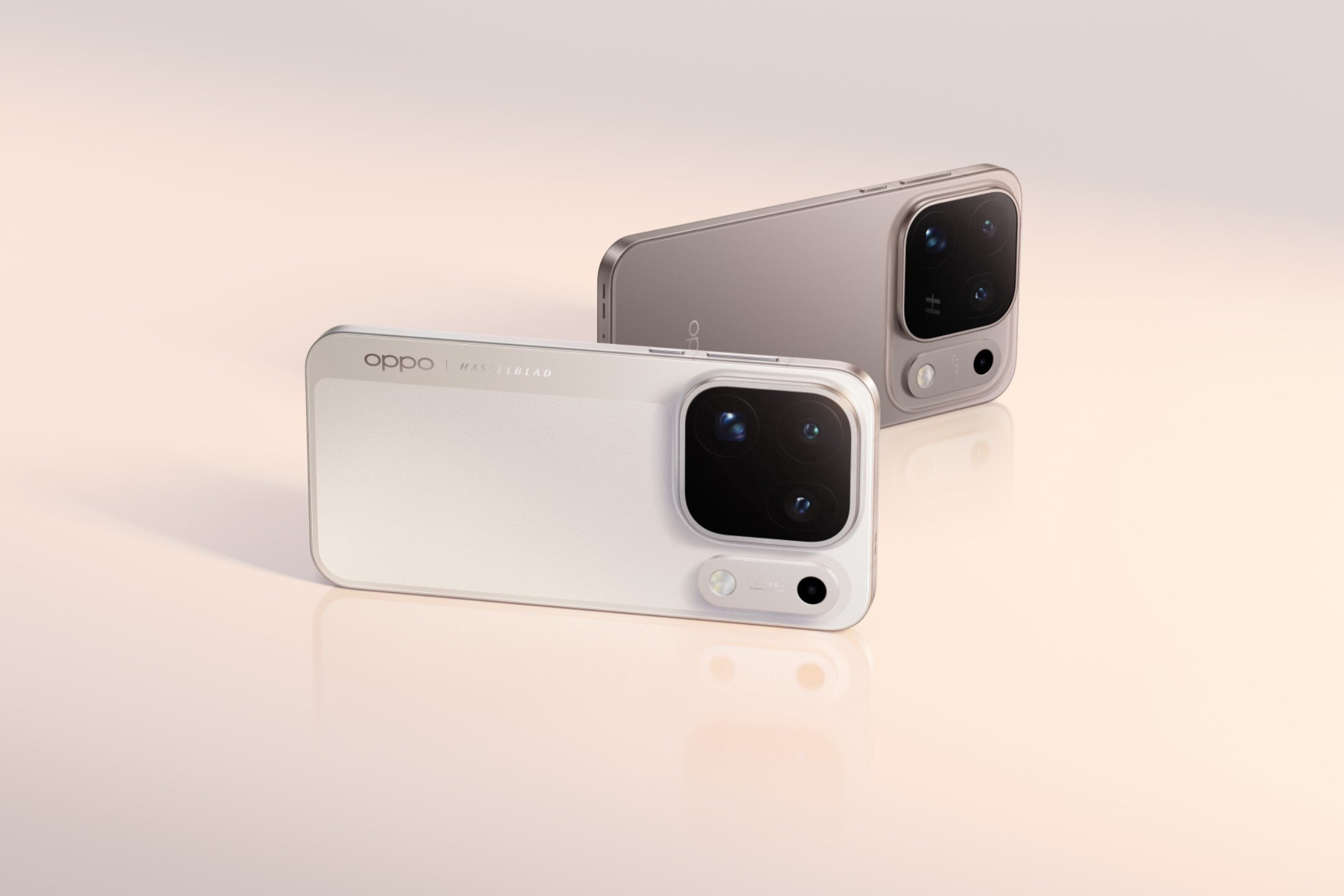 The company isn't pulling punches. | Image by Oppo - The Oppo Find X10 Pro Max and the Find X10 are global: are these the last flagships to step outside China?