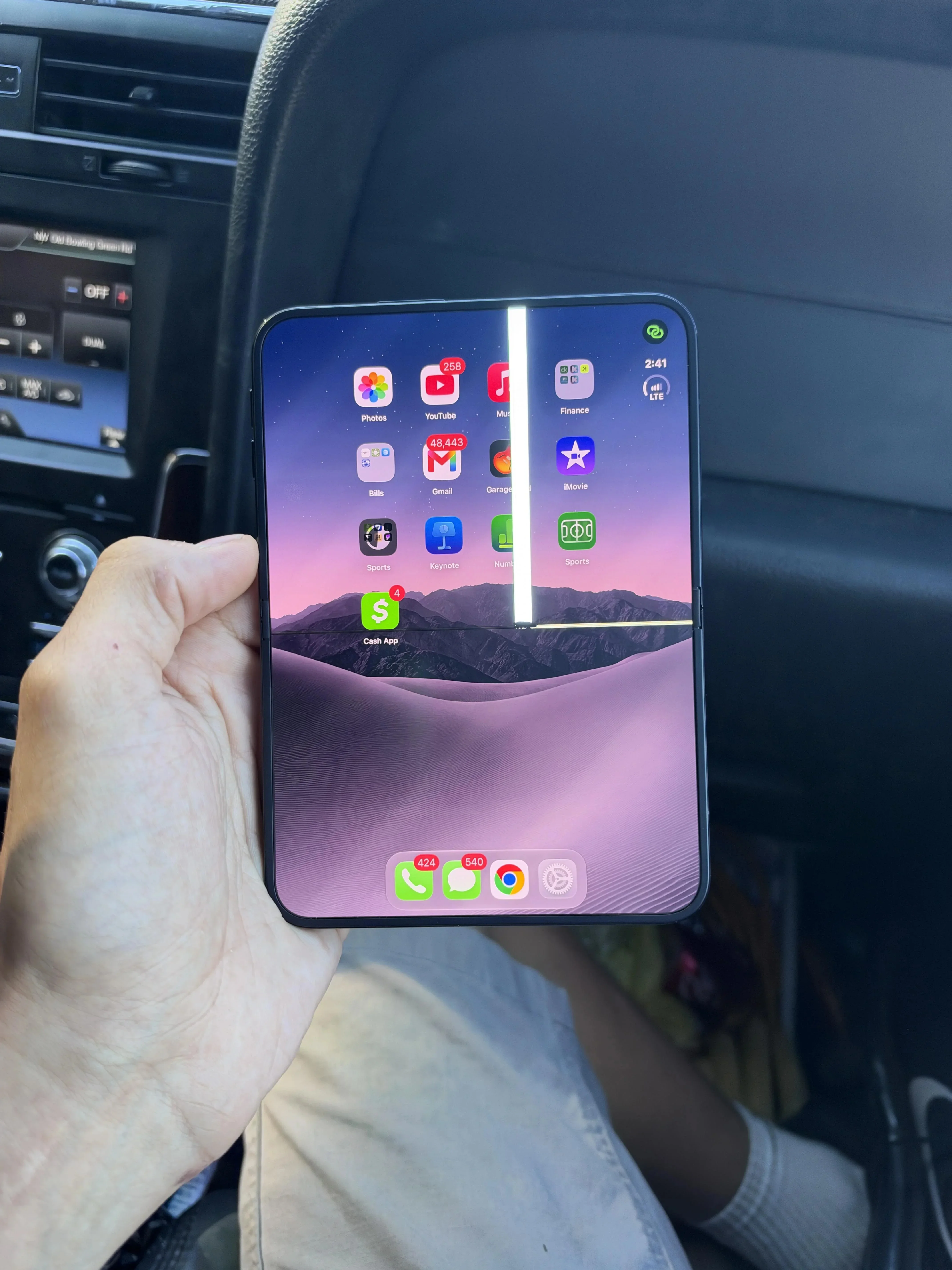 It's a $2,000 gadget, this shouldn't be happening. | Image by Reddit - The iPhone Duo scalpers are losing a ton of money due to "crackgate" and it warms the cockles of my heart