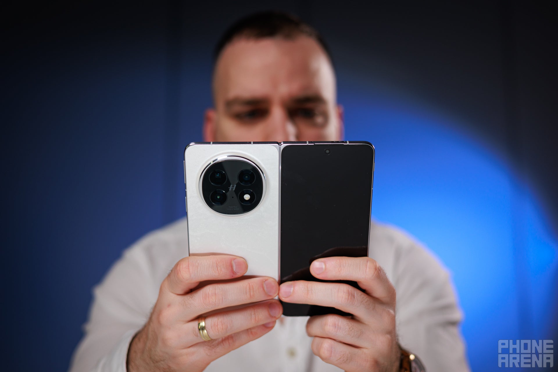 The Find N5 was super tough, too. | Image by PhoneArena - I'd pick the Oppo wide foldable over the iPhone Duo since I'm allergic to cracked displays
