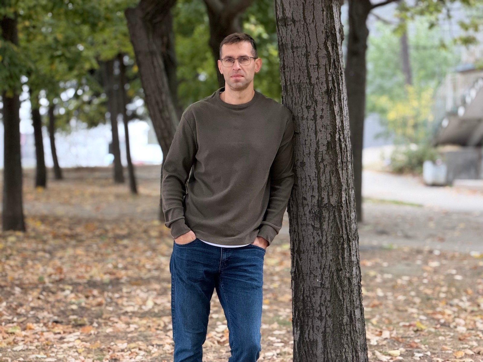 iPhone - | - Oppo Find X10 Pro Max vs iPhone 18 Pro Max: Sample Photos Comparison