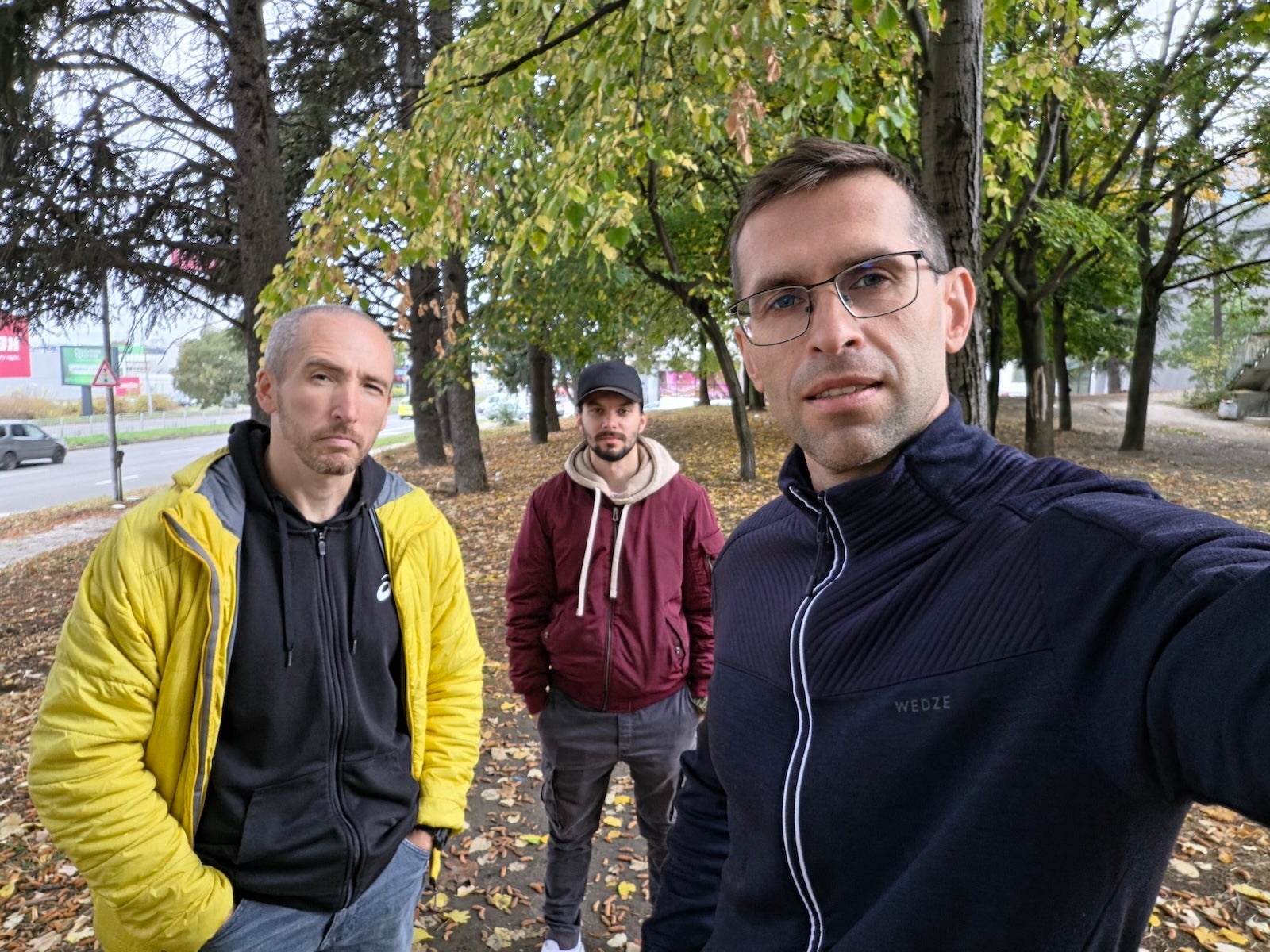 Fold 8 - | - iPhone Duo vs Samsung Galaxy Fold 8: Sample Photos Comparison