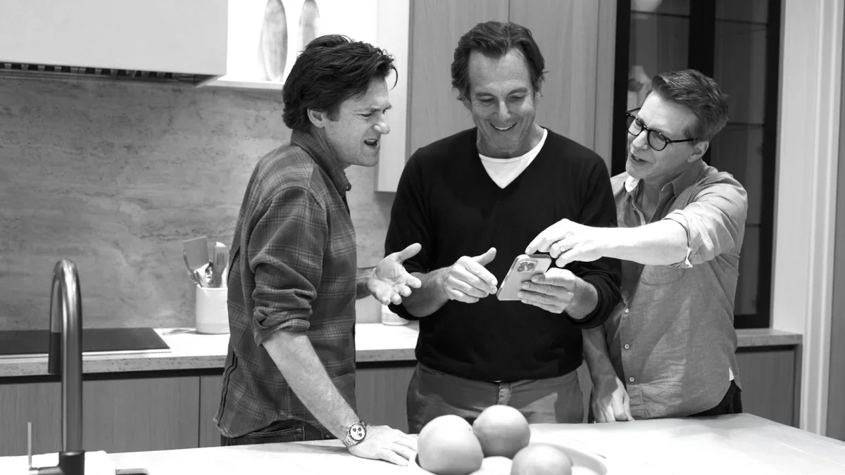 SmartLess Mobile was founded by Jason Bateman, Sean Hayes and Will Arnett. | Image by SmartLess Mobile - Former US presidential candidate acquires another T-Mobile MVNO