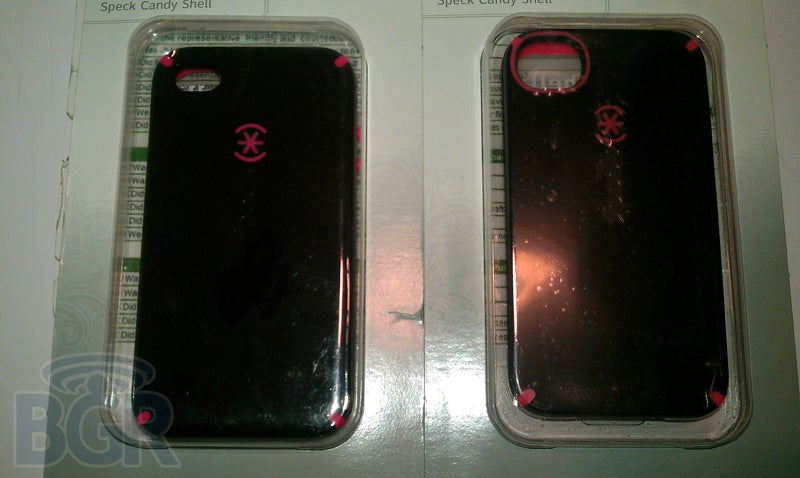A larger opening for the camera on the iPhone 4S case - iPhone 4S cases arrive at AT&T, iPhone 5 might be facing delays over touch panel issues