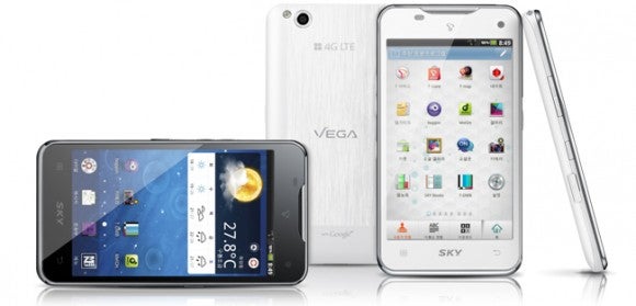 Pantech Vega is shaping out to be a high-end Android offering with LTE and a 4.5&quot; display on board