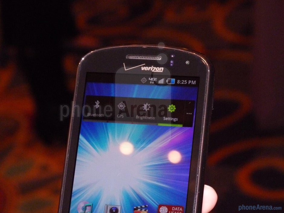 Samsung Stratosphere Hands-on - PhoneArena