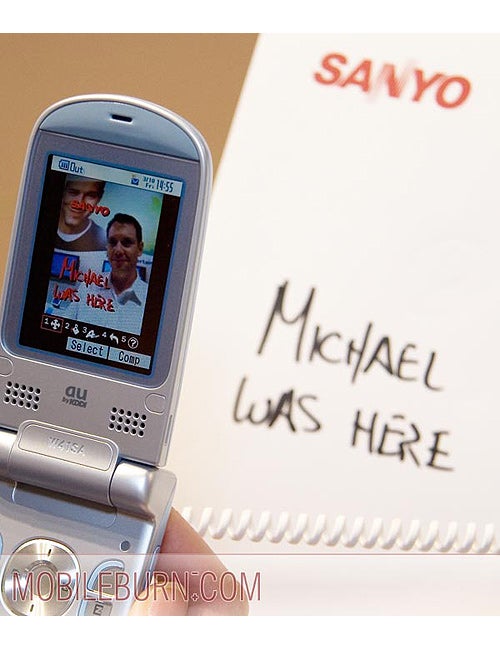 Sanyo&#039;s W41SA clamshell scans handwriting