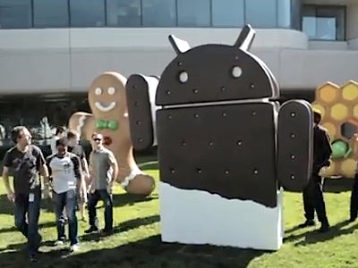 Reminder: We'll be liveblogging from the Google-Samsung event today