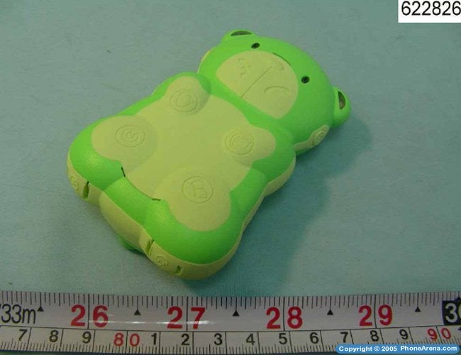 iCare Kid&#039;s mobile phone for GSM approved by FCC