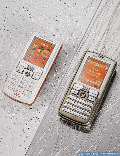 Sony Ericsson announces new walkman phone  W700