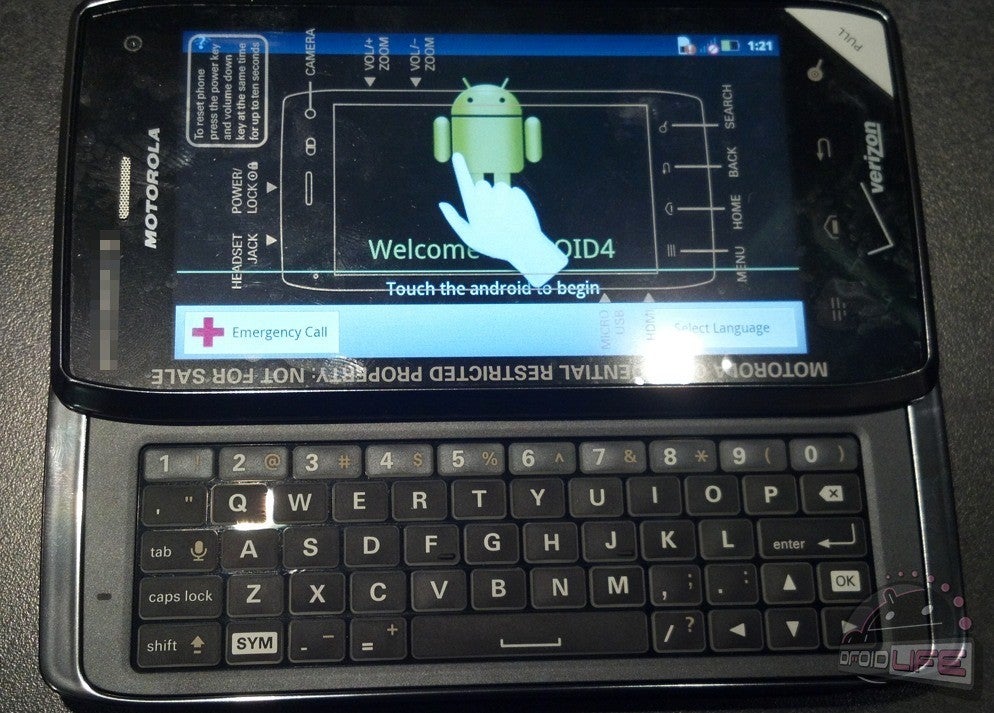 The Motorola DROID 4 - Motorola DROID 4 makes appearance in Verizon's computer system