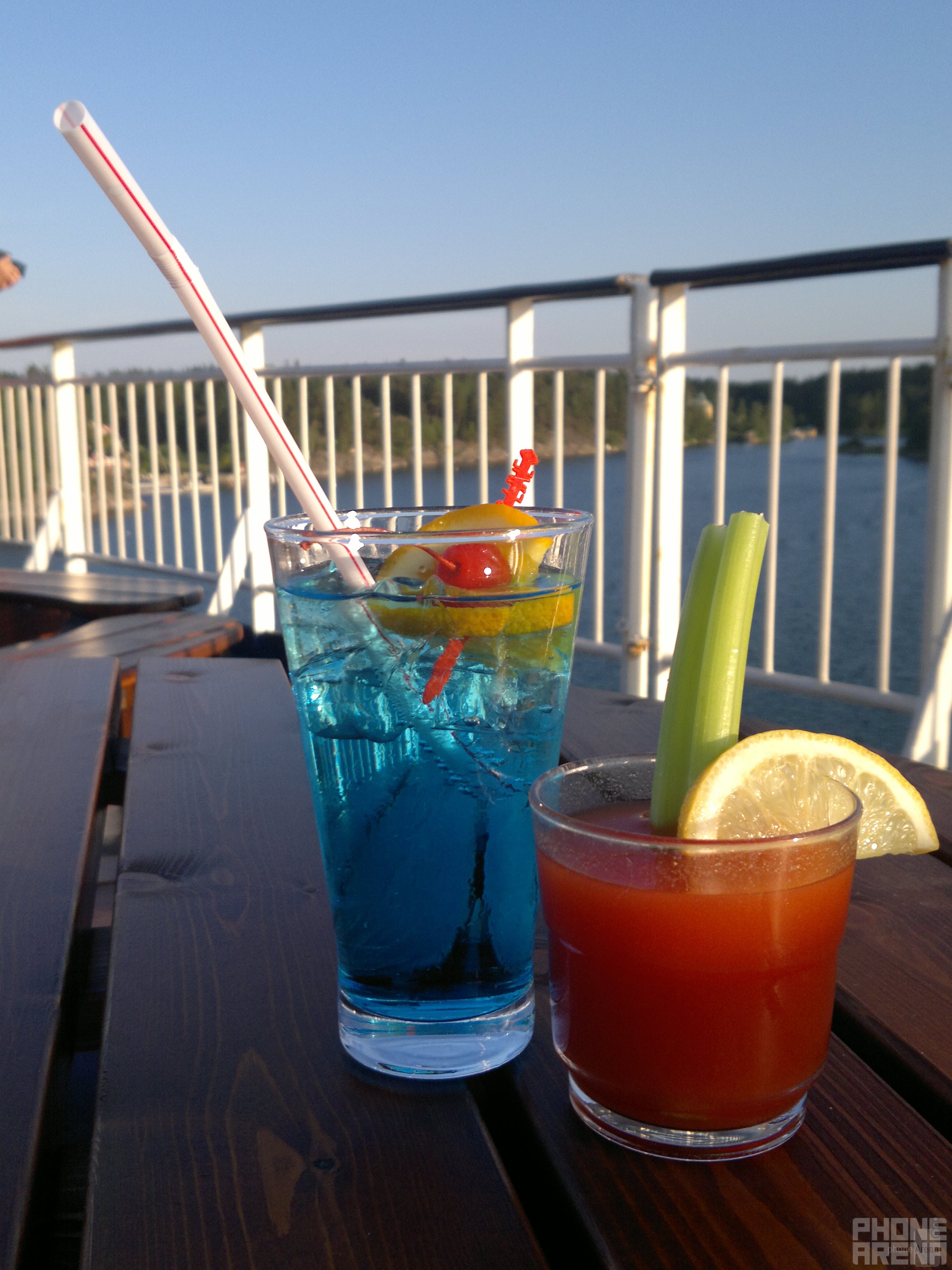 esbo - Nokia N8Blue Angel and Bloody Mary(last time's winner) - Cool images, taken with your cell phone #26