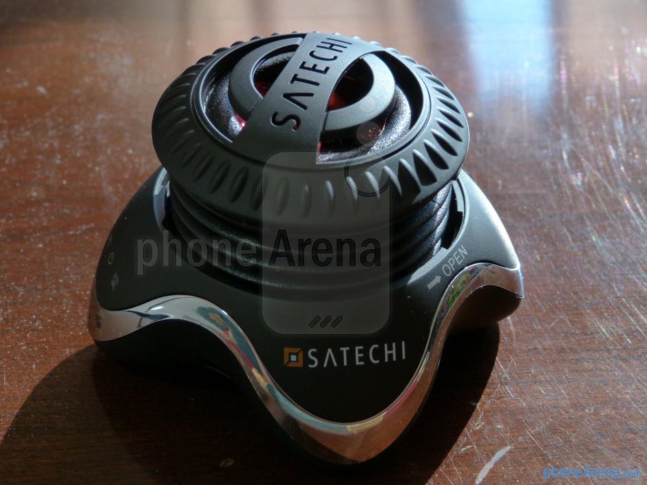 Satechi Bluetooth Portable Speaker hands-on