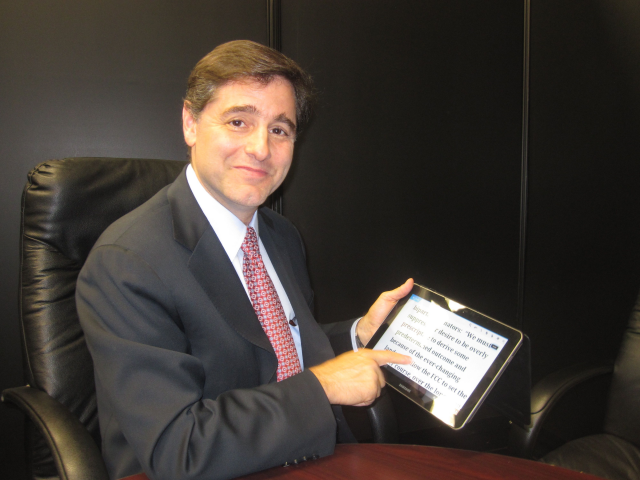 The FCC Chairman and his new Samsung tablet - FCC Chairman switches tablet, but his line remains the same