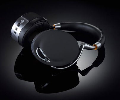 Cool smartphone and tablet accessories from CES 2012
