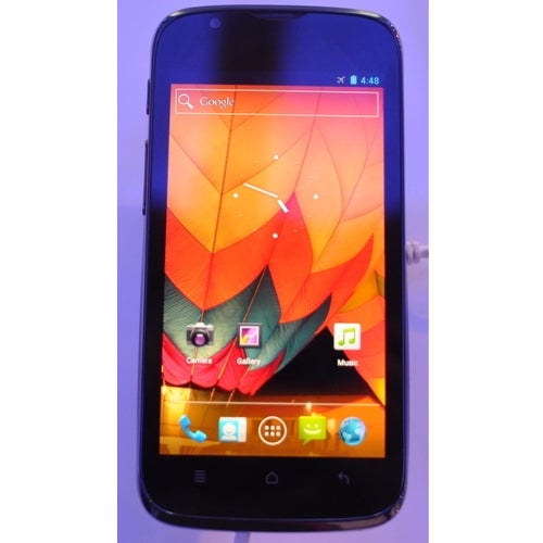LTE version of the Huawei Ascend P1 in the works sporting same specs, but larger battery?